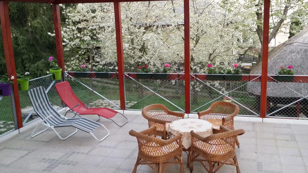 Matraszentimre Panzio Hotell Exteriör bild